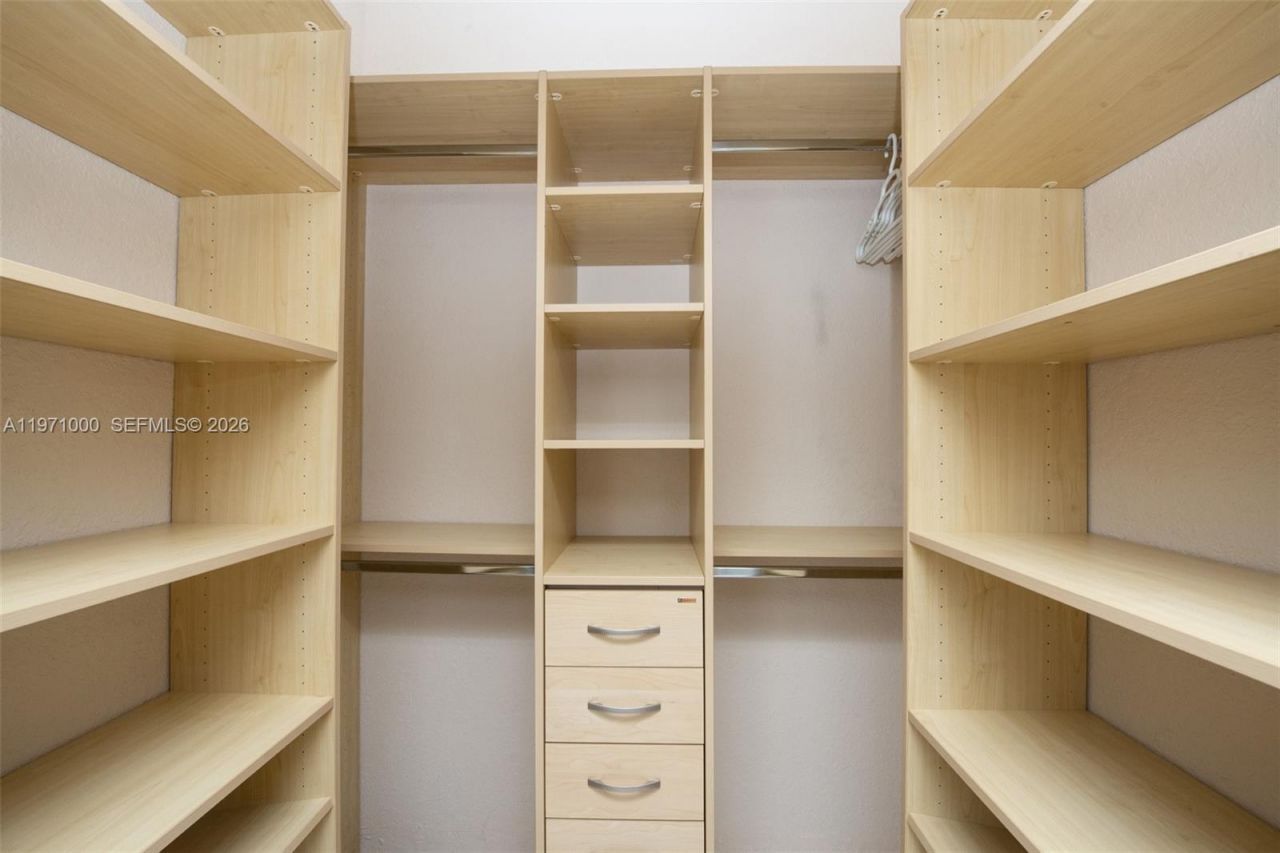 10770 NW 66th St, Unit 309, Doral, FL 33178 Photo