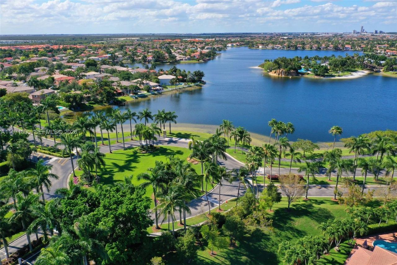 10770 NW 66th St, Unit 309, Doral, FL 33178 Photo