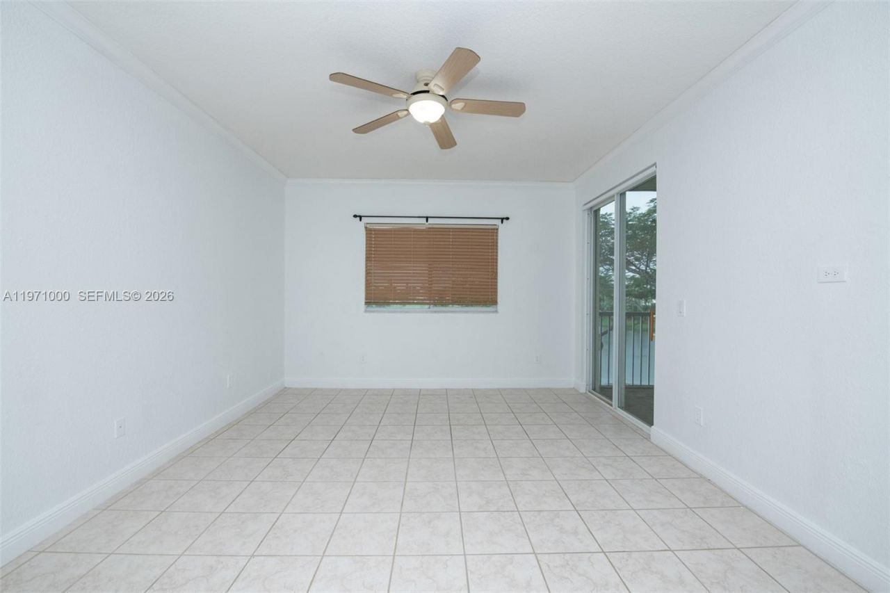 10770 NW 66th St, Unit 309, Doral, FL 33178 Photo