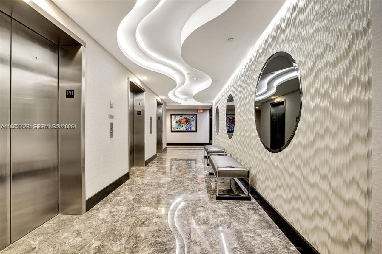 20191 E Country Club Dr, Unit 2603, Aventura, FL 33180 Photo