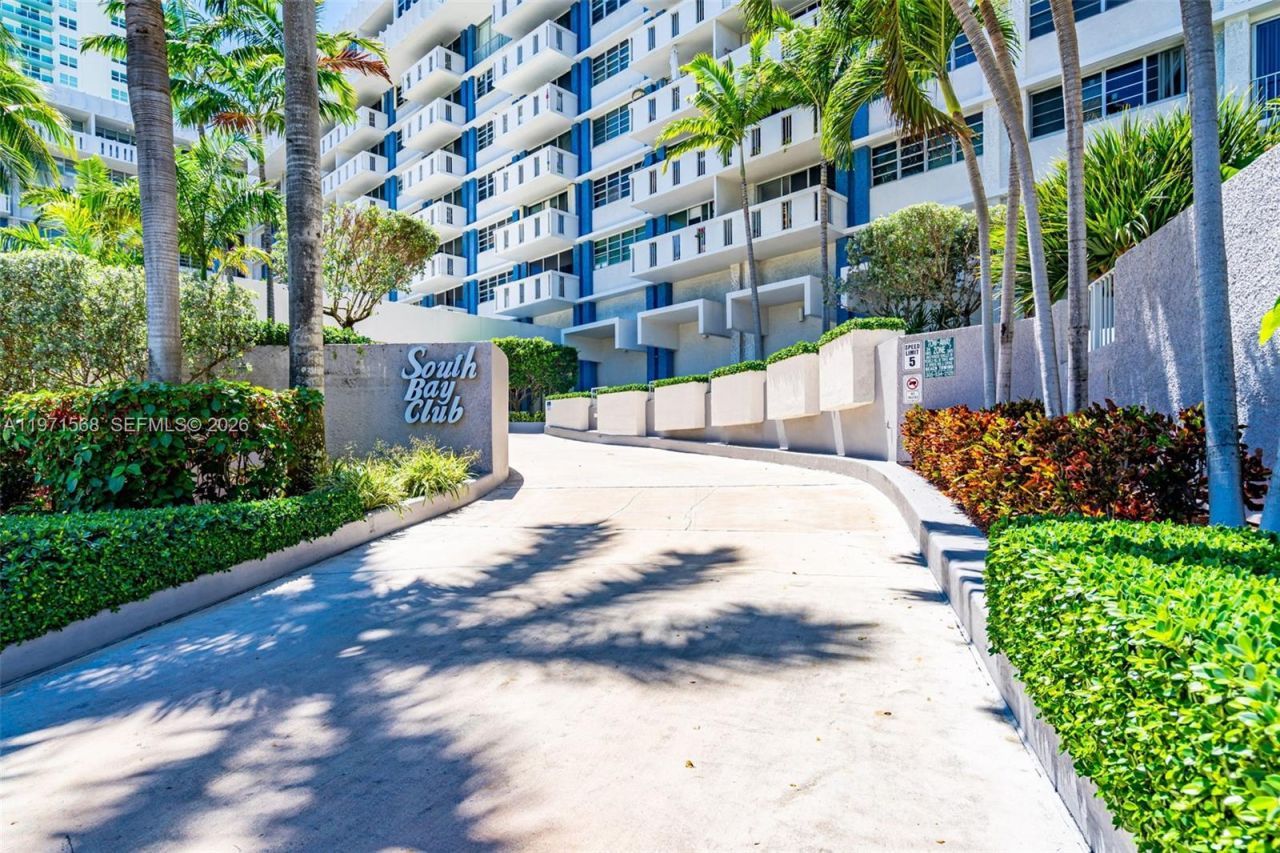 800 West Ave, Unit 515, Miami Beach, FL 33139 Photo