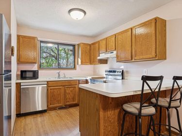 7573 Wedgewood Way, Maple Grove, MN 55311