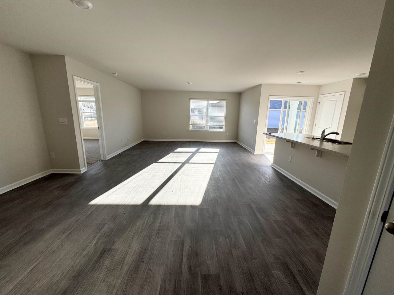 141 Bud Dr.  Photo 4