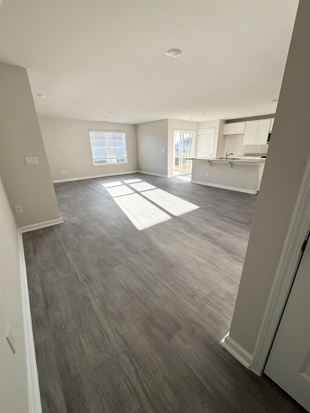 141 Bud Dr.  Photo 5