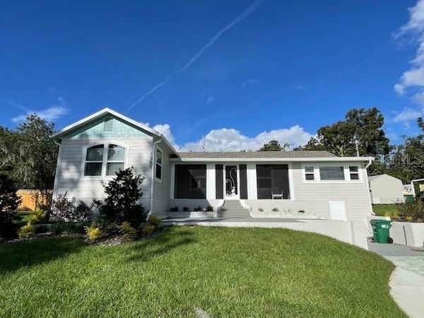 1355 LAKESHORE DRIVE, MOUNT DORA, FL 32757
