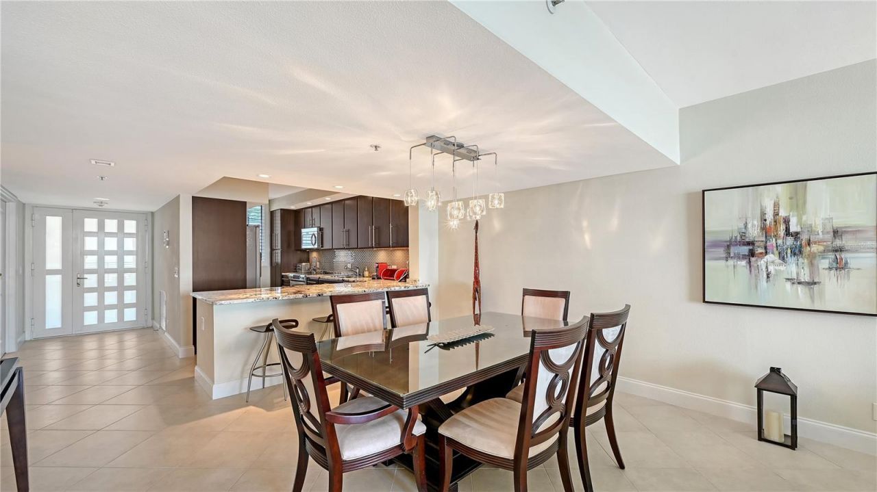 1145 Gulf Of Mexico Drive, Unit 503, Longboat Key, FL 34228 Photo