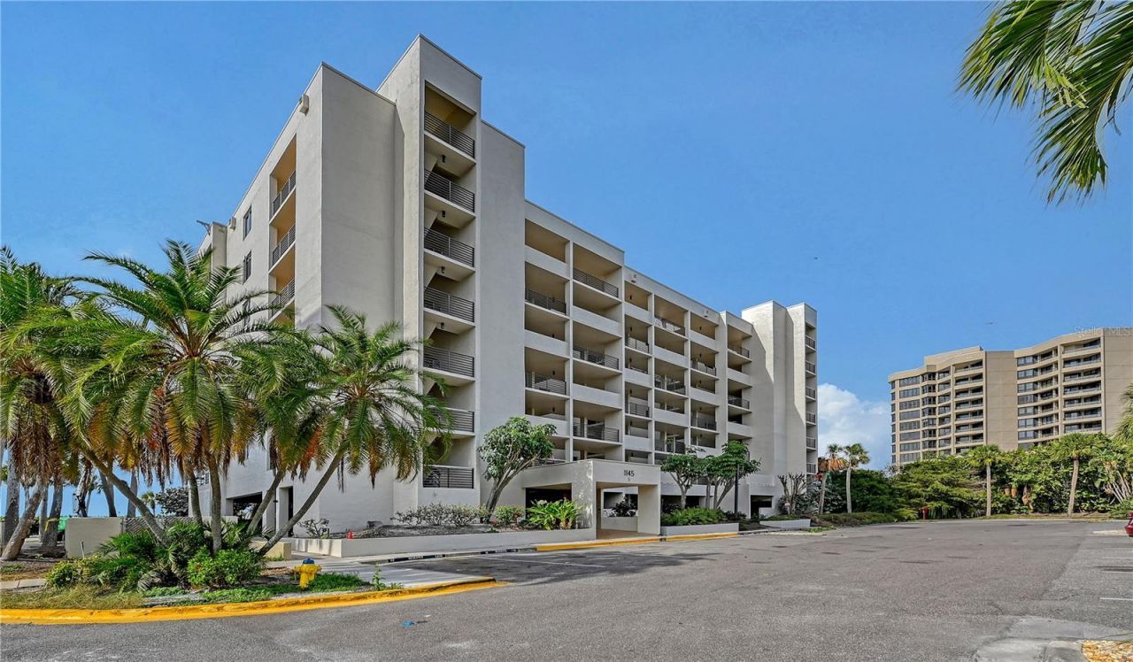 1145 Gulf Of Mexico Drive, Unit 503, Longboat Key, FL 34228 Photo