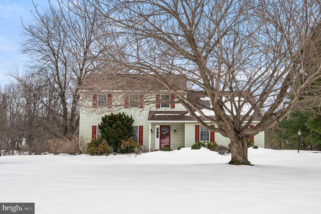 27 Windle Court, Coatesville, PA 19320 Main Photo