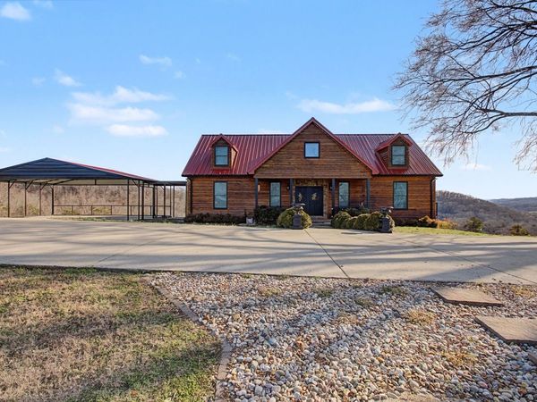 327 Stoneybrook Rd , Columbia, TN 38401