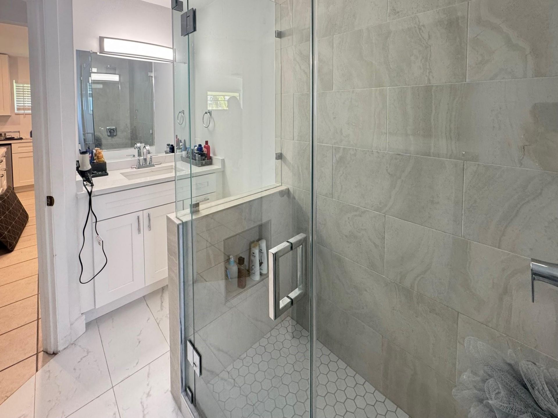 151 SW 15th Street, Unit B, Pompano Beach, FL 33060 Photo