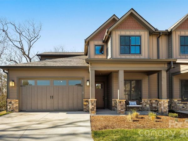 63 Chimney Chase Trail , Hendersonville, NC 28739