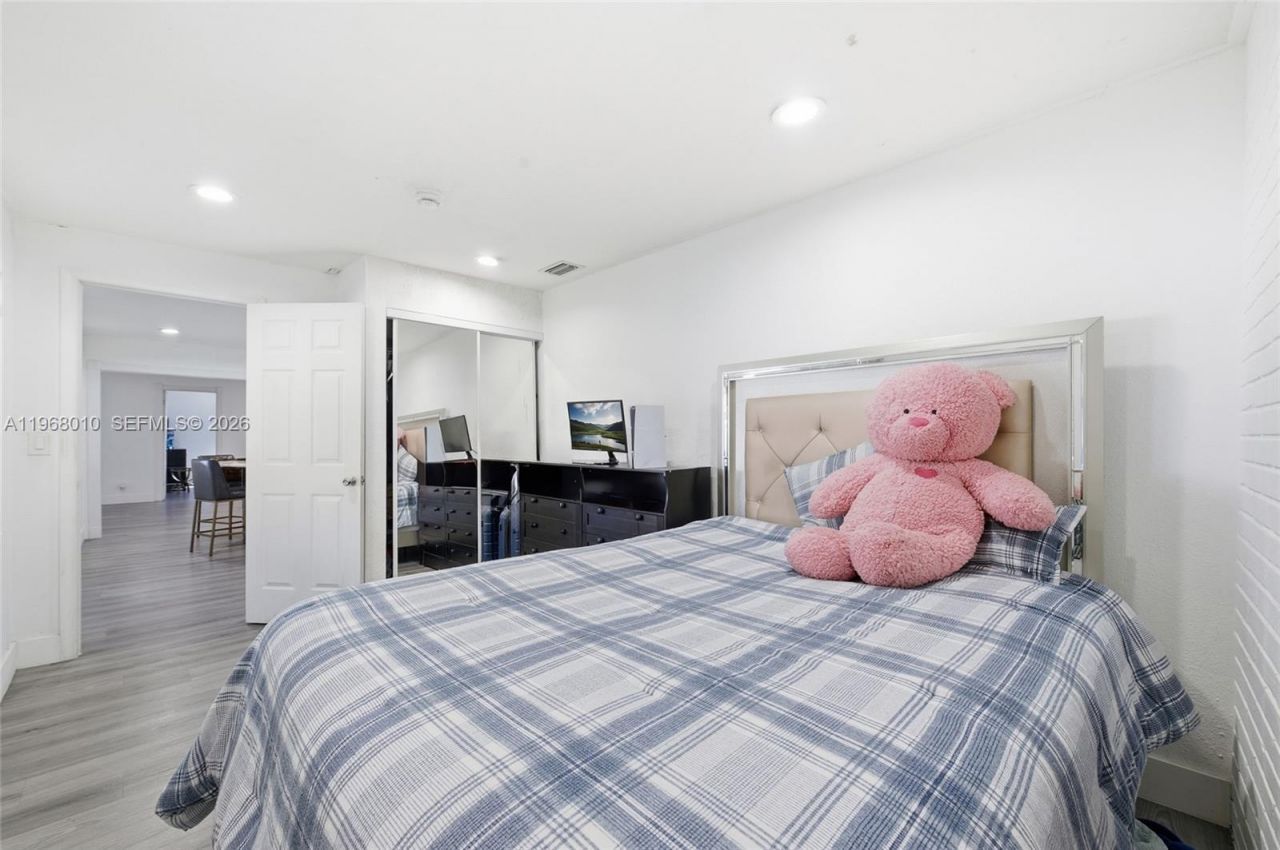 8555 NW 25th Pl, Coral Springs, FL 33065 Photo