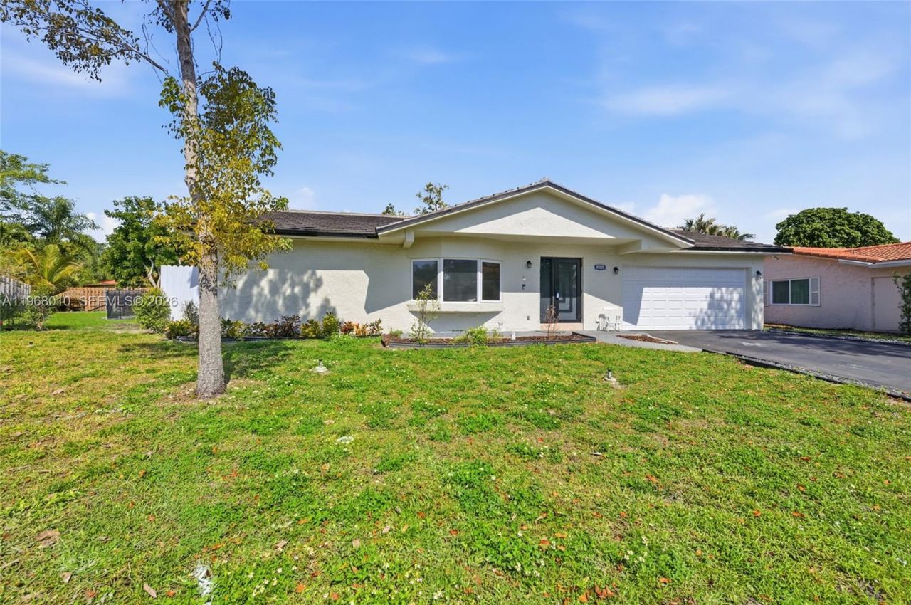 8555 NW 25th Pl, Coral Springs, FL 33065 Photo