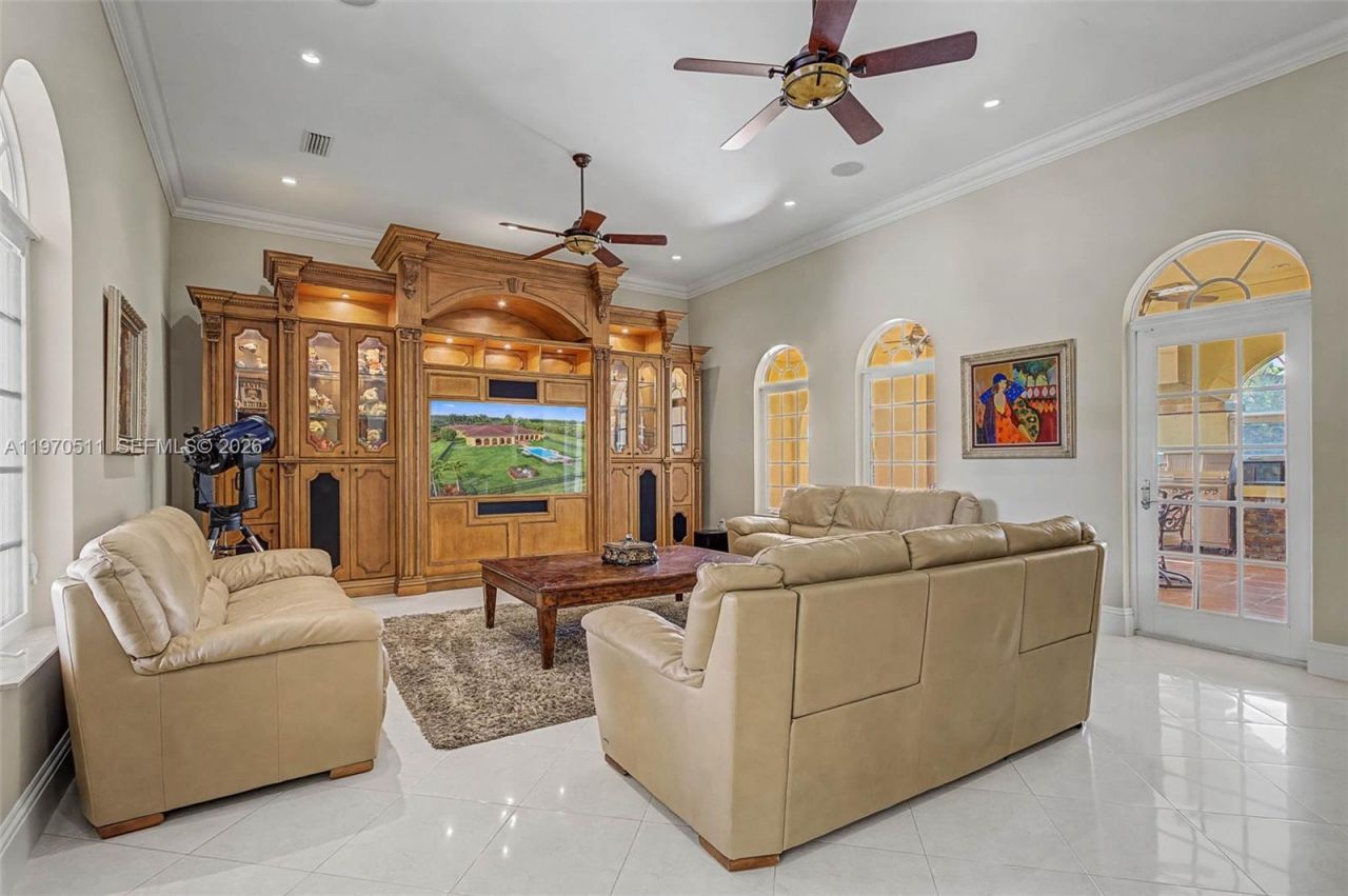 14901 SW 179 Av , Miami, FL 33196 Photo