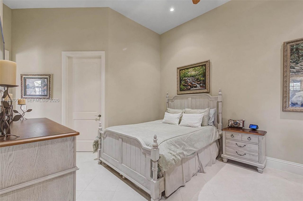 14901 SW 179 Av , Miami, FL 33196 Photo