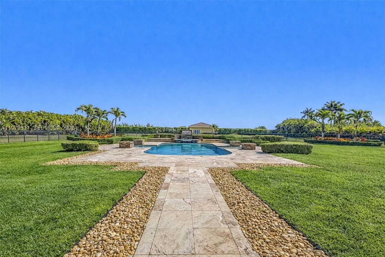 14901 SW 179 Av , Miami, FL 33196 Photo