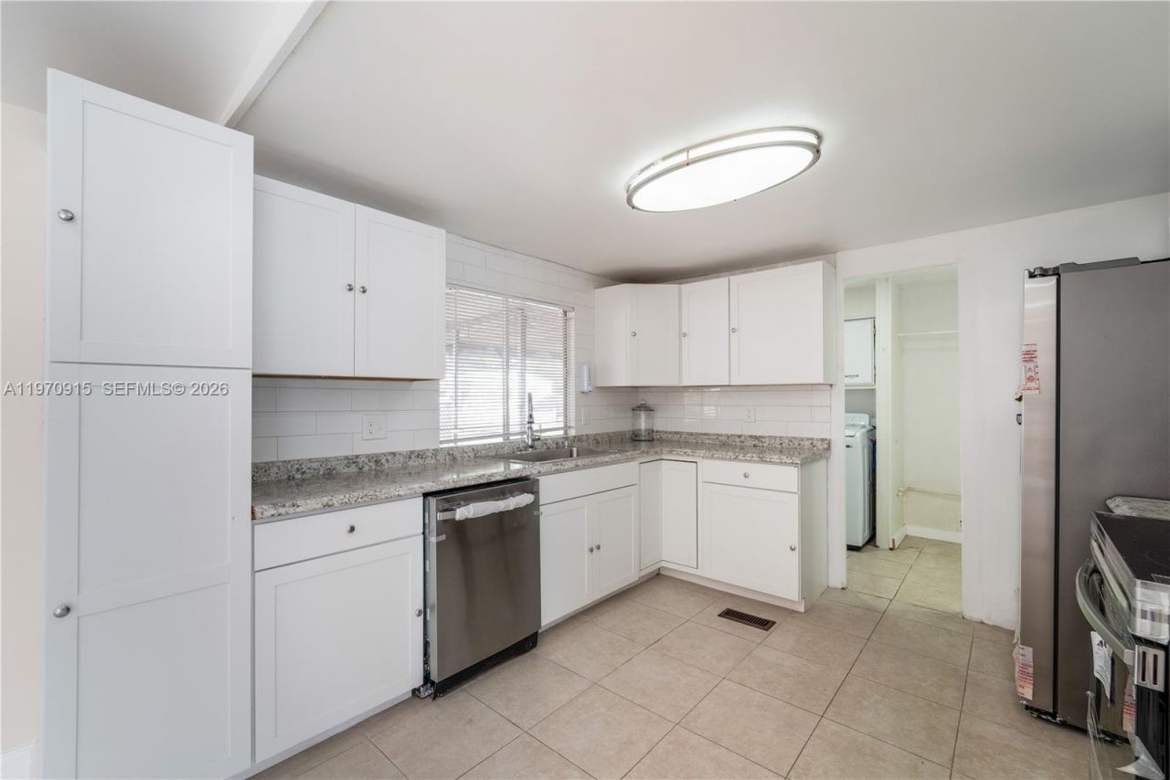 730 NW 214th Ave, Pembroke Pines, FL 33029 Photo