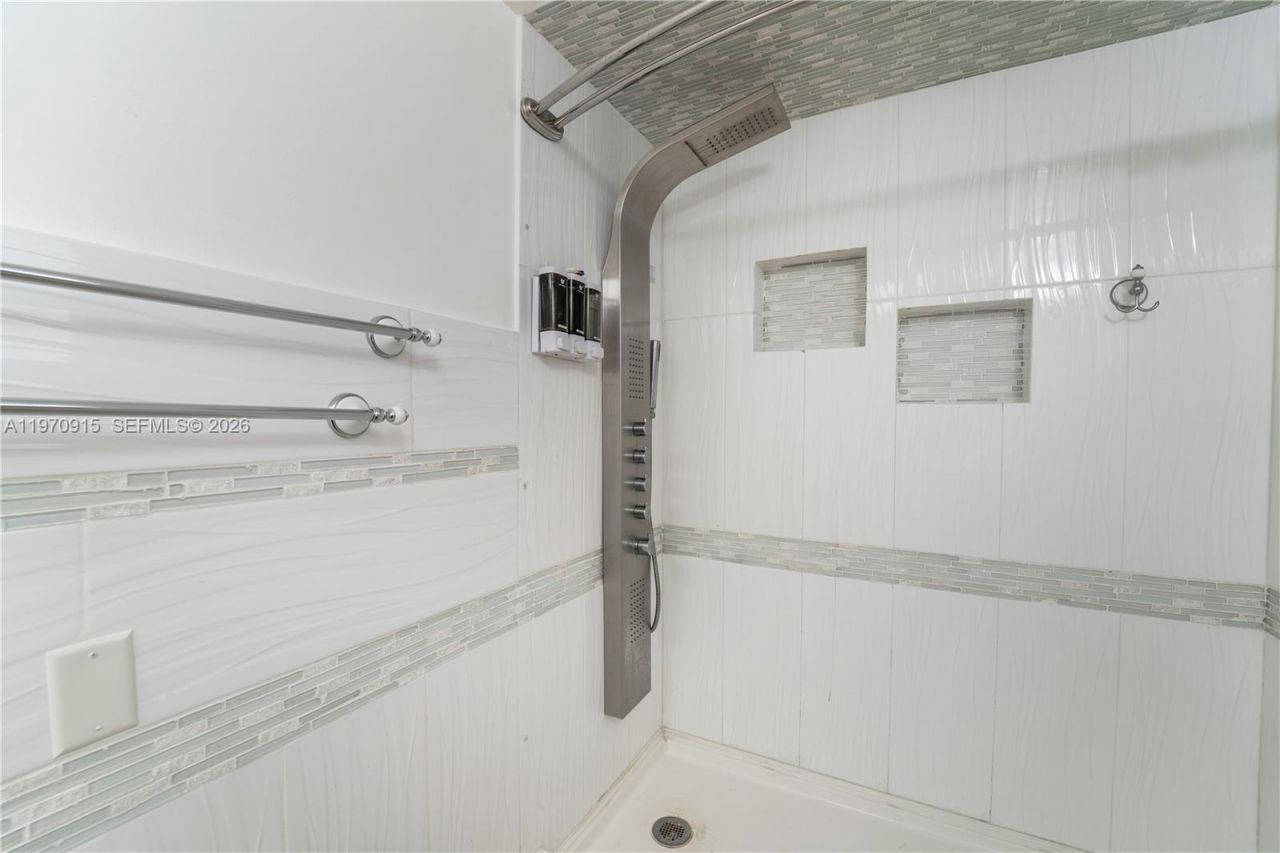 730 NW 214th Ave, Pembroke Pines, FL 33029 Photo