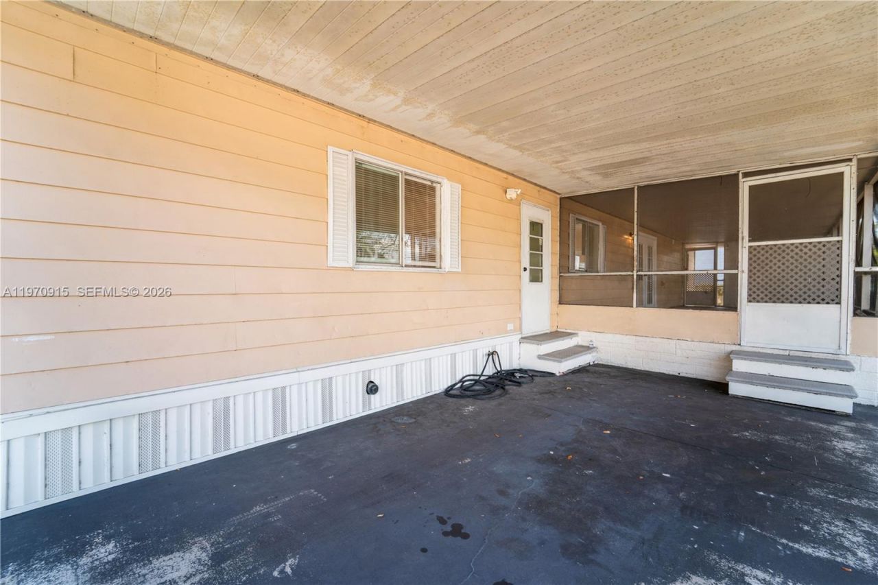 730 NW 214th Ave, Pembroke Pines, FL 33029 Photo