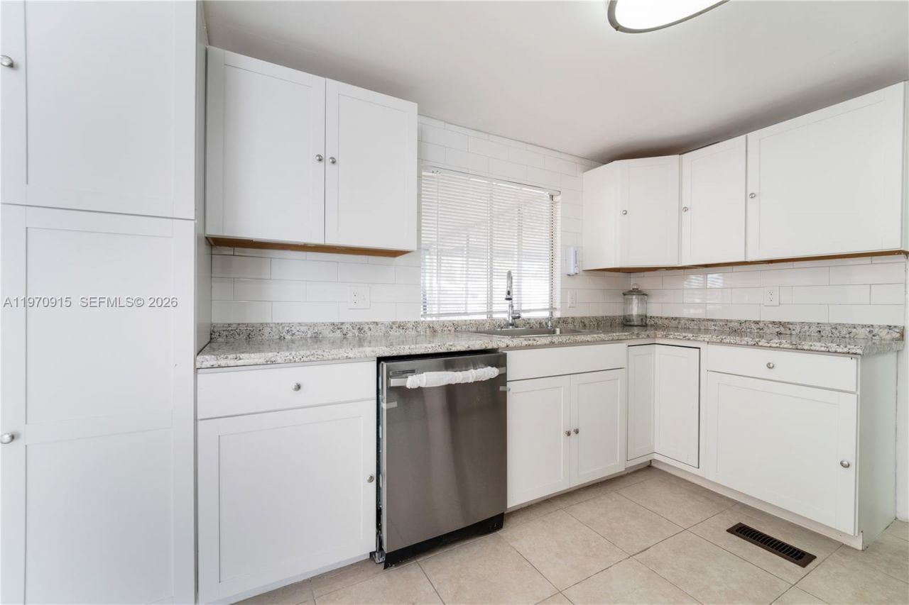 730 NW 214th Ave, Pembroke Pines, FL 33029 Photo