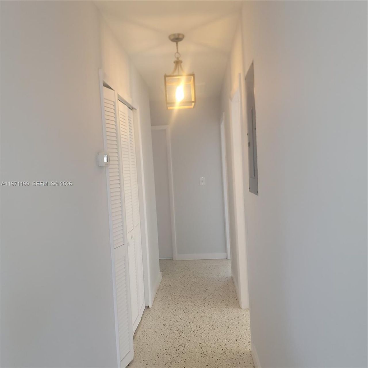 551 NW 60th Ct, Miami, FL 33126 Photo