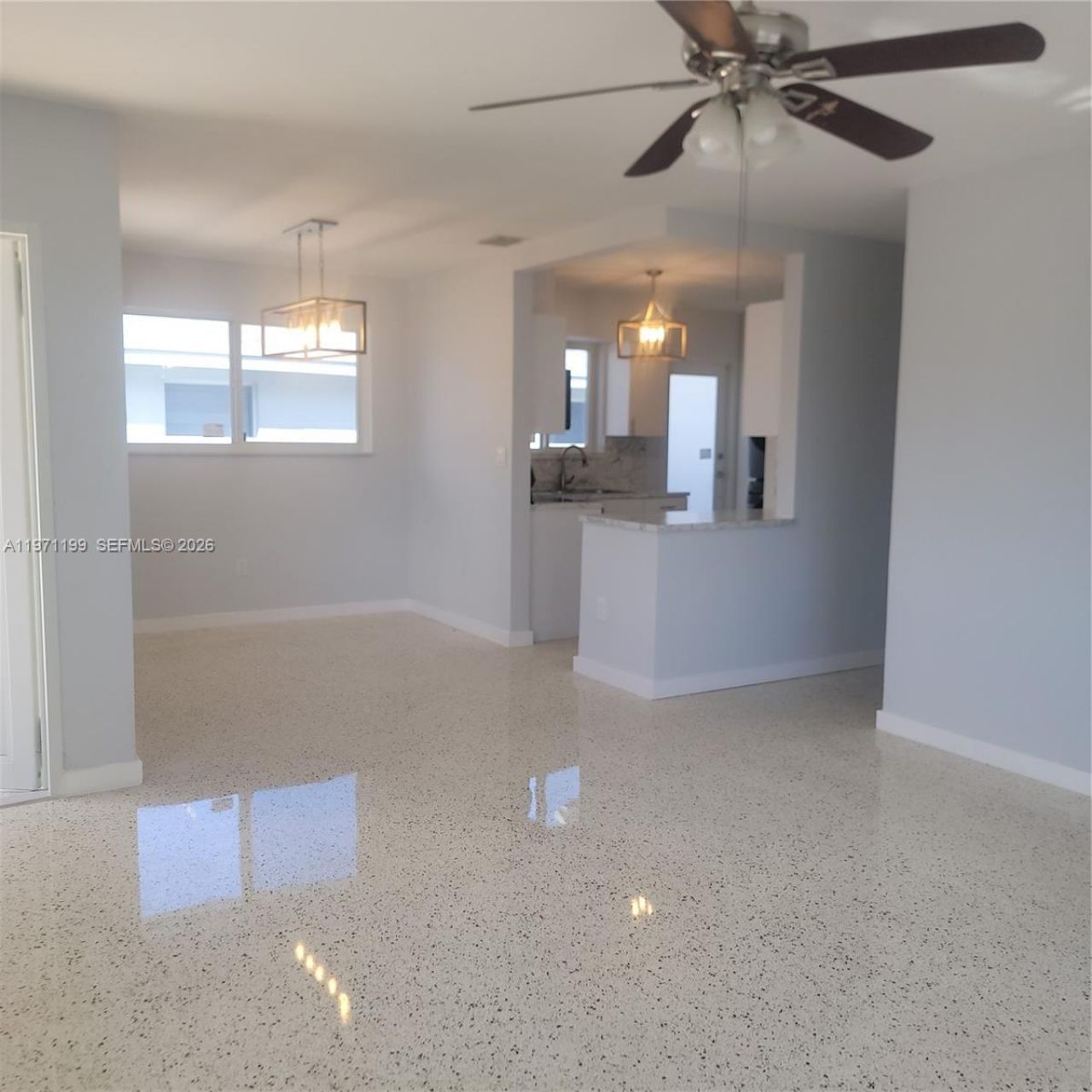 551 NW 60th Ct, Miami, FL 33126 Photo