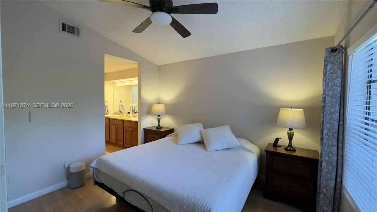 15205 SW 45th Ter , Unit 45E, Miami, FL 33185 Photo