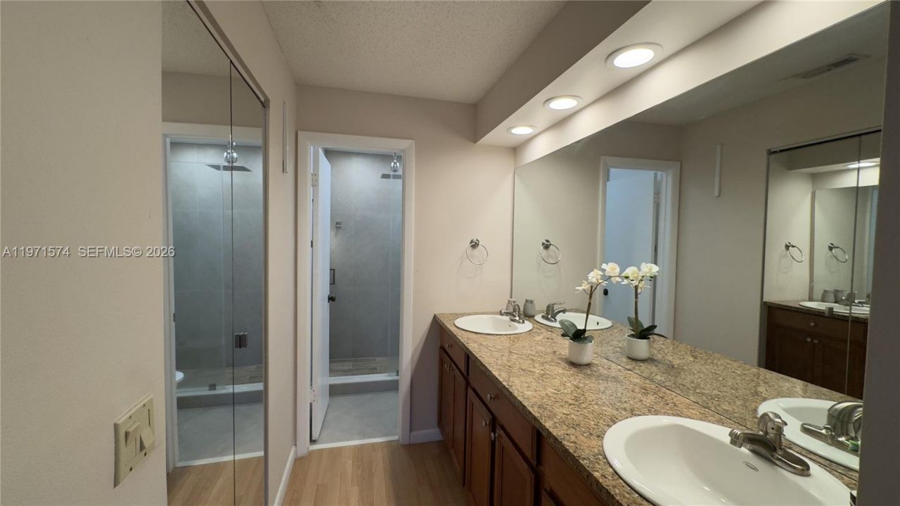 15205 SW 45th Ter , Unit 45E, Miami, FL 33185 Photo