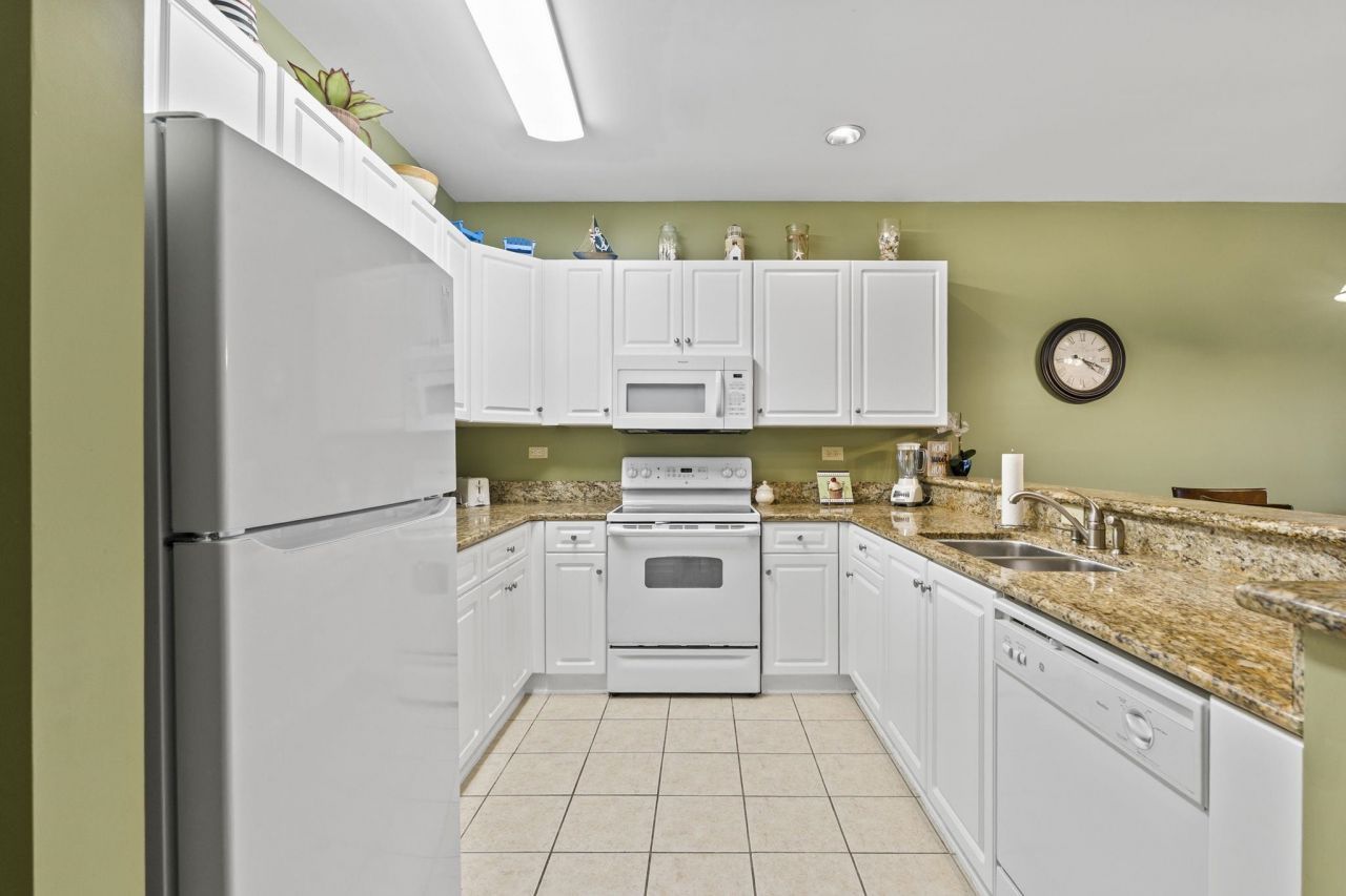 1009 World Tour Blvd.  Photo 12