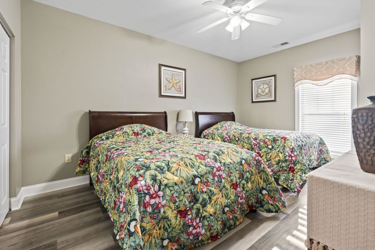 1009 World Tour Blvd.  Photo 4