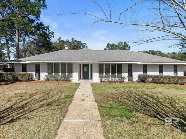 100 Dewitt Circle, Daphne, AL 36526