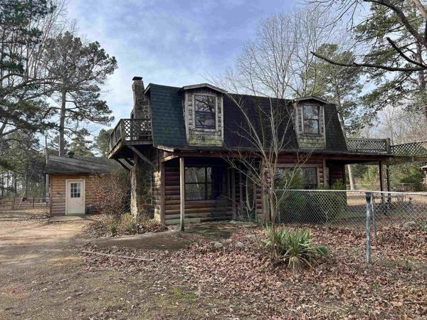 305 Polk Road 76 W, Mena, AR 71953