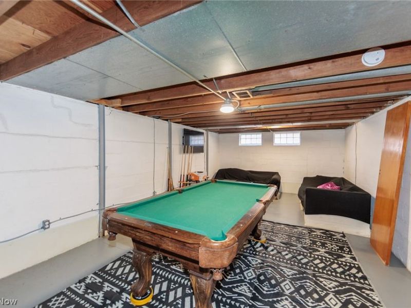 325 E 244th Street, Euclid, OH 44123 Photo 38