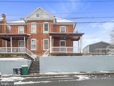 228 RIDGE AVENUE , WAYNESBORO, PA 17268
