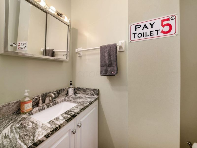 4753 Olentangy River Road, Unit B, Columbus, OH 43214 Photo 16