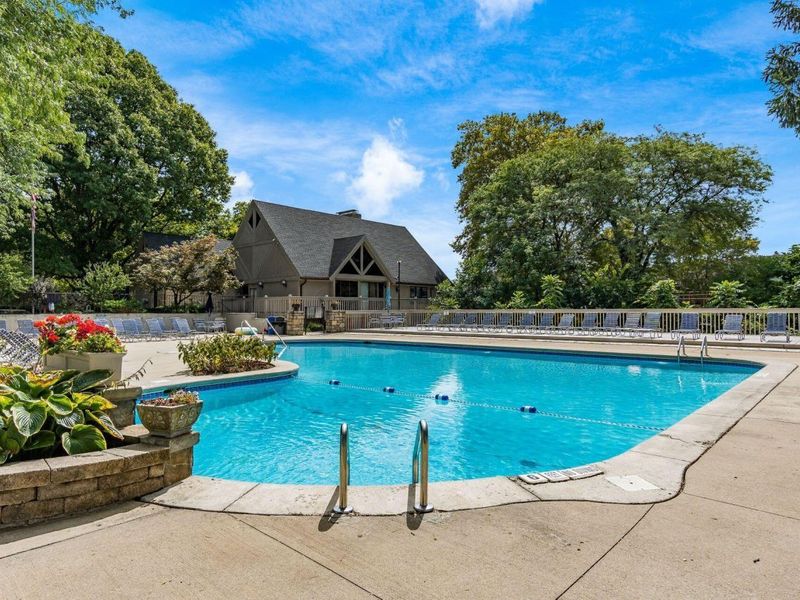 4753 Olentangy River Road, Unit B, Columbus, OH 43214 Photo 32