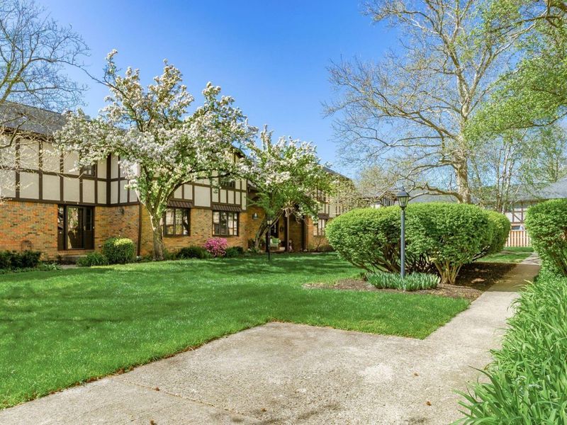 4753 Olentangy River Road, Unit B, Columbus, OH 43214 Photo 36