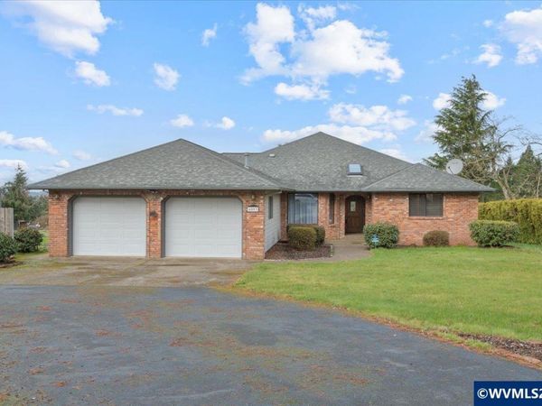 6593 Rippling Brook Dr SE, Salem, OR 97317