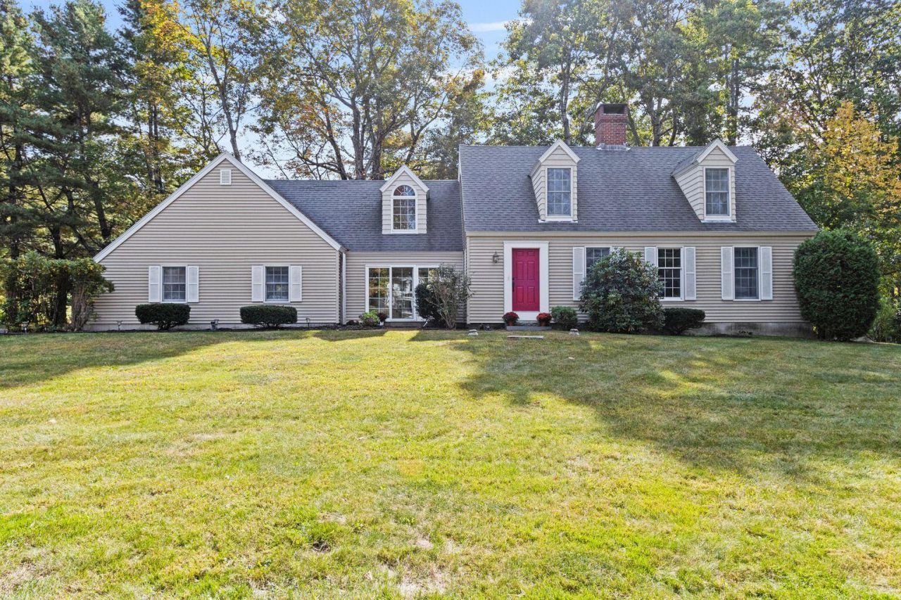 2 Bunker Hill Terrace, Scarborough, ME 04074 Main Photo