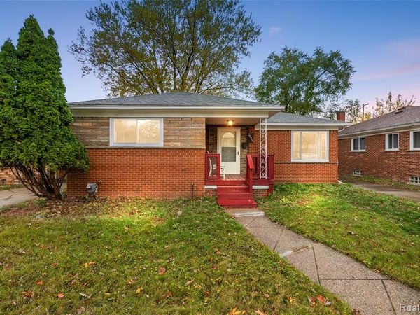 23711 Coyle Street, Oak Park, MI 48237