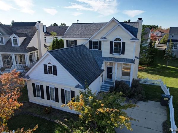 88 Champlain Boulevard, Marion Twp, MI 48843