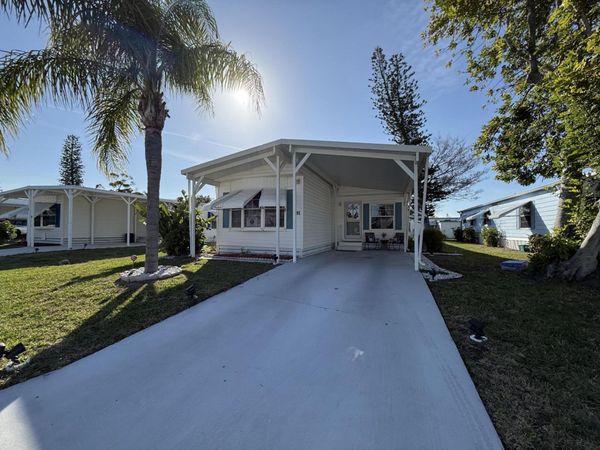 15 Del Sol, Port St. Lucie, FL 34952