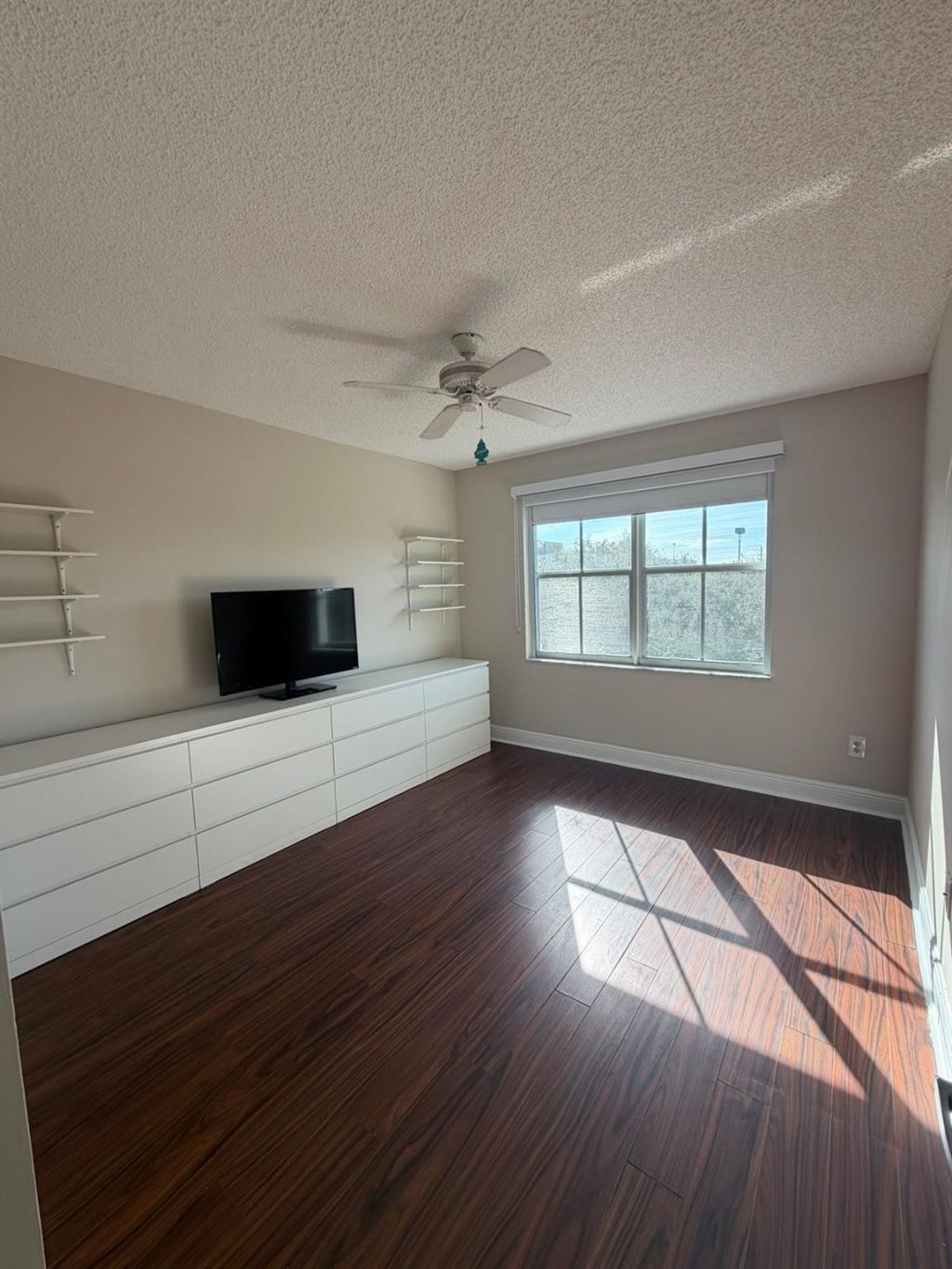 165 NW 96th Te, Unit 3306, Pembroke Pines, FL 33024 Photo