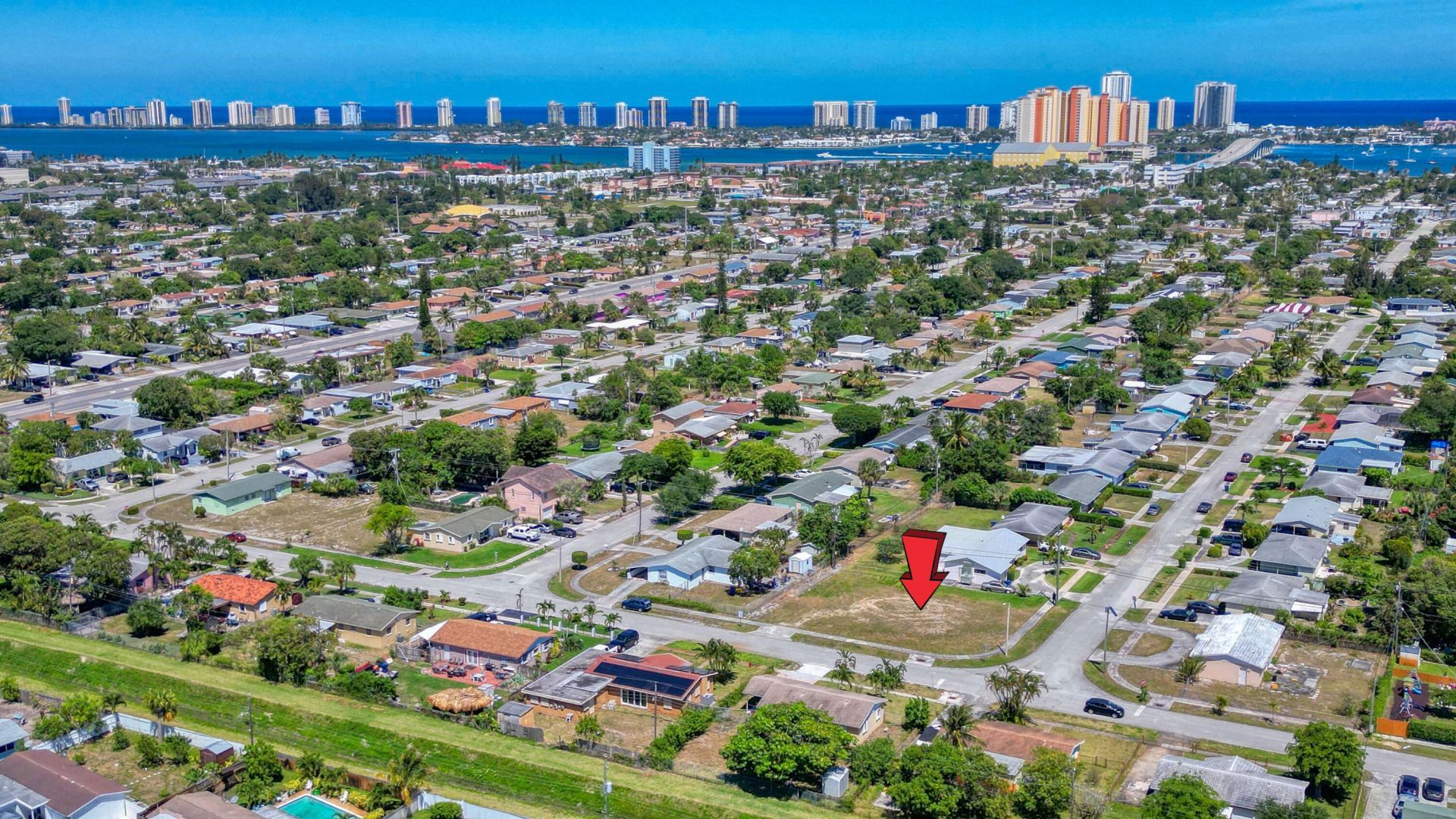 398 W 23rd Street, Riviera Beach, FL 33404 Photo