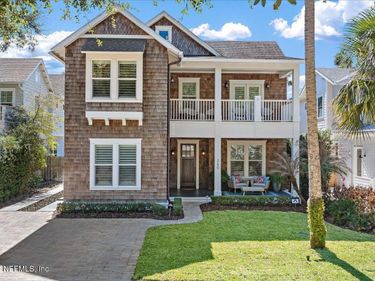 360 5TH Street, Atlantic Beach, FL 32233