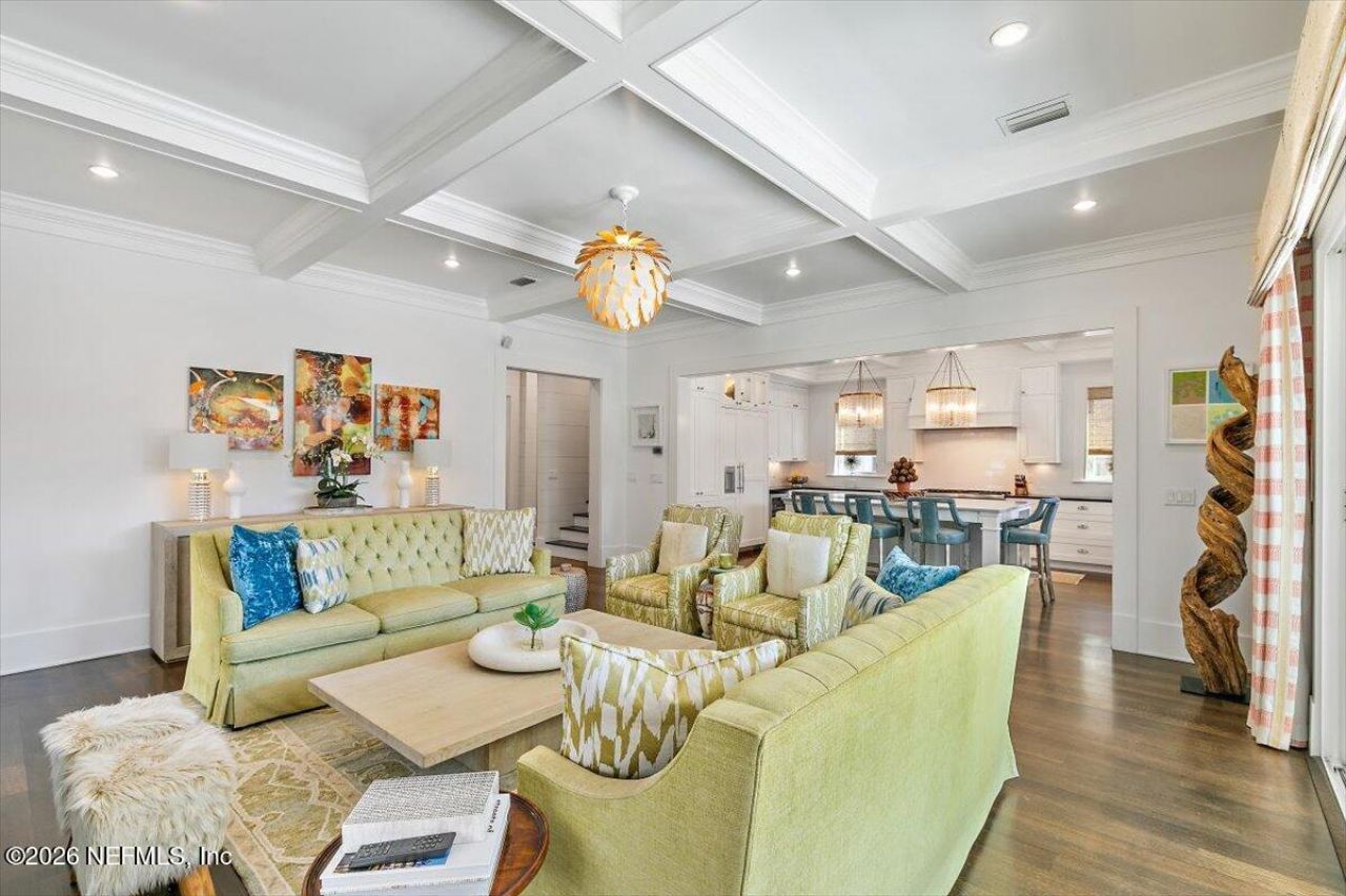 360 5th Street, Atlantic Beach, FL 32233 Photo