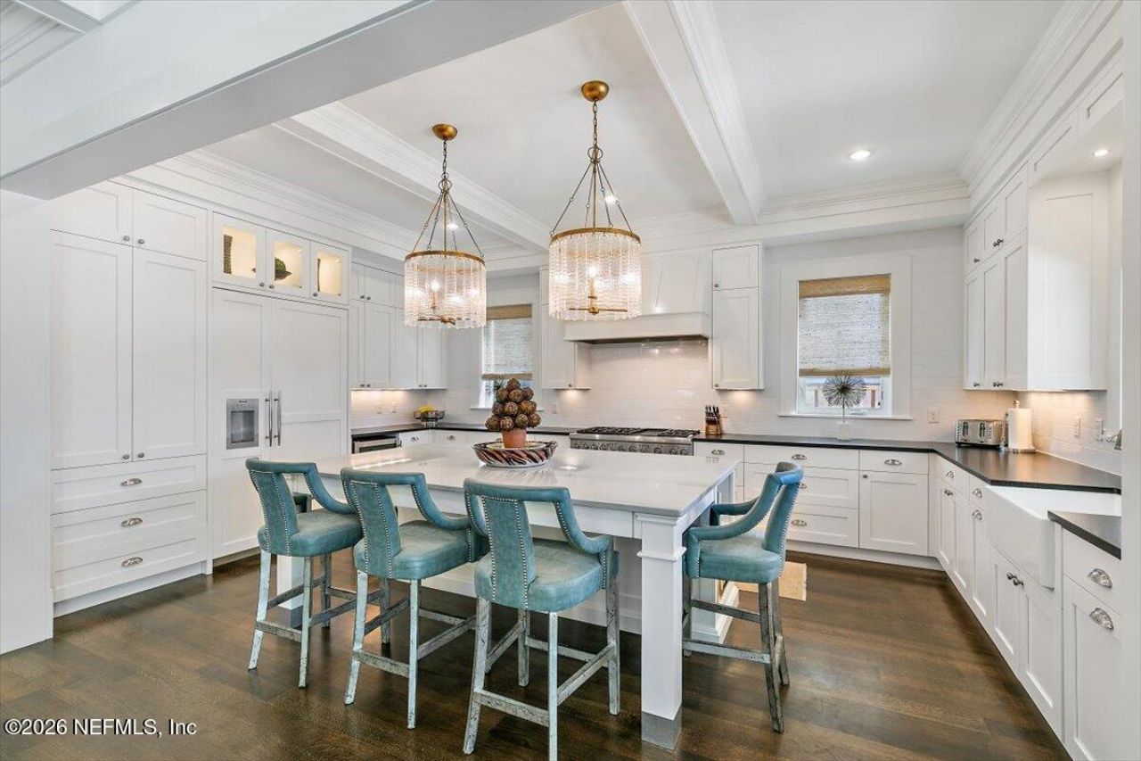 360 5th Street, Atlantic Beach, FL 32233 Photo