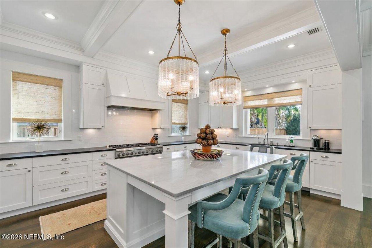 360 5th Street, Atlantic Beach, FL 32233 Photo