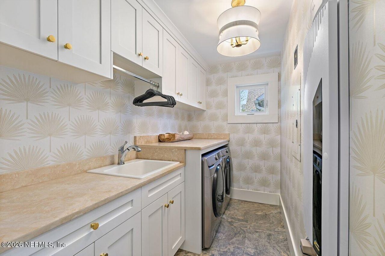 360 5th Street, Atlantic Beach, FL 32233 Photo