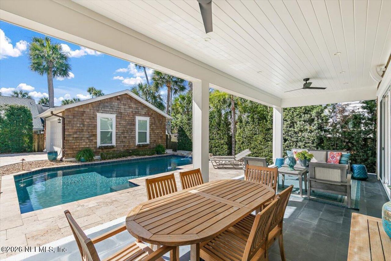 360 5th Street, Atlantic Beach, FL 32233 Photo